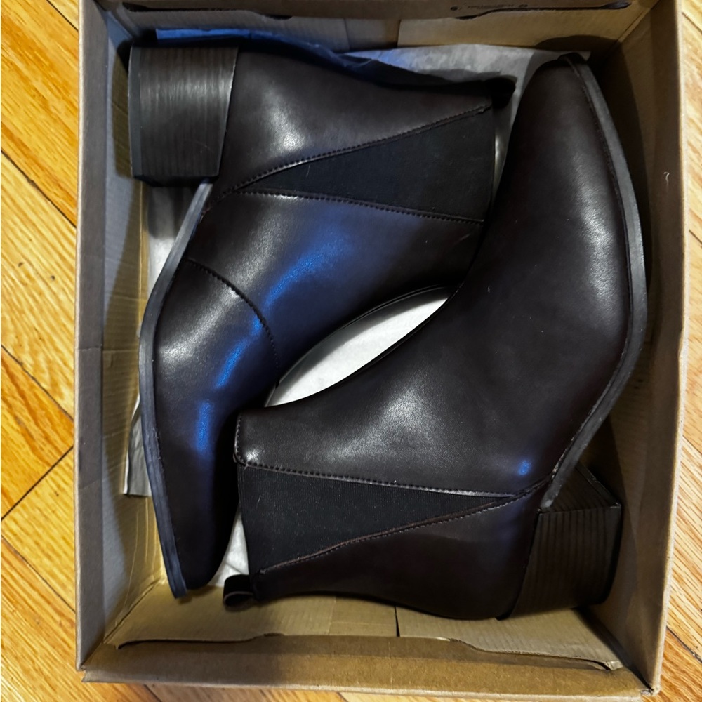 NEW! Chelsea Boot Vegan Leather - Nerrie by Zette - chestnut brown size 40 /  8